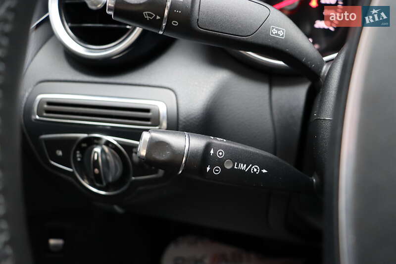 Седан Mercedes-Benz C-Class 2014 в Львове