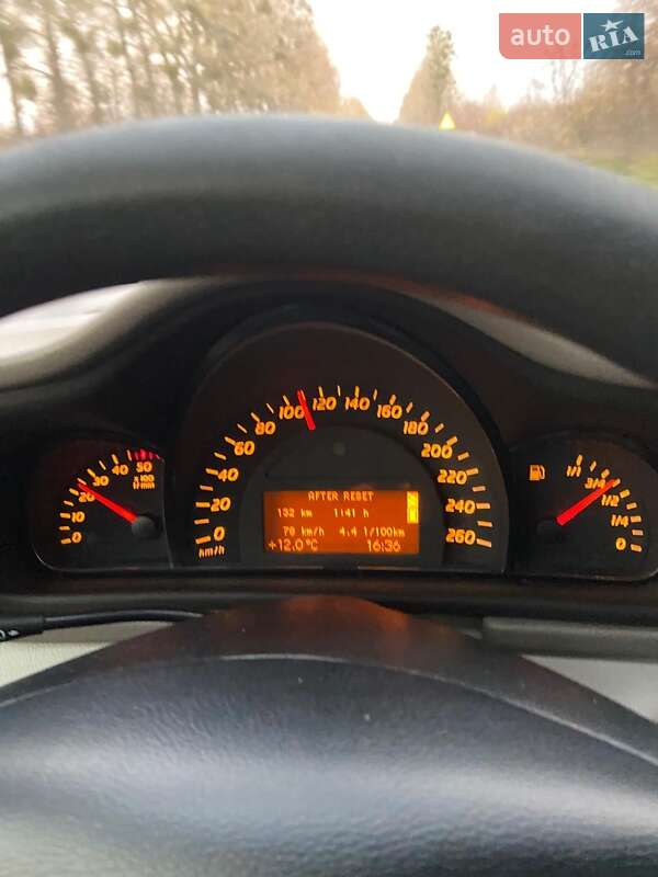 Купе Mercedes-Benz C-Class 2002 в Южном фото 7 Купе Mercedes-Benz C-Class 2002 в Южном