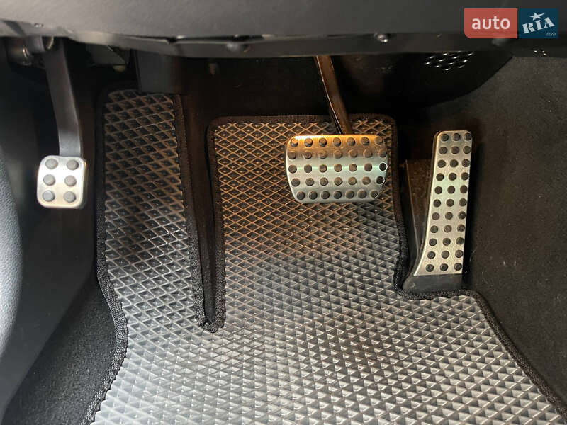 Седан Mercedes-Benz C-Class 2011 в Києві