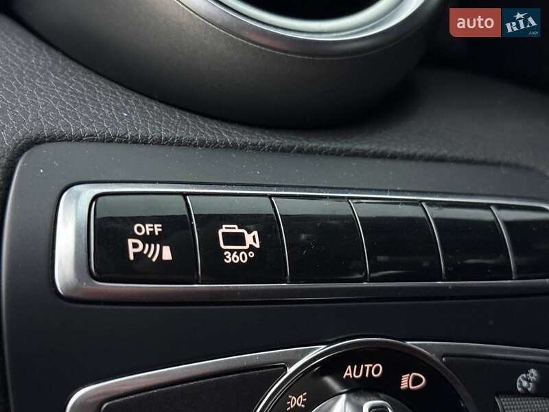 Седан Mercedes-Benz C-Class 2016 в Києві фото 29 Седан Mercedes-Benz C-Class 2016 в Києві