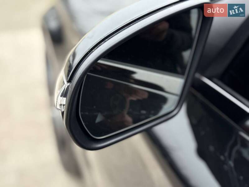 Седан Mercedes-Benz C-Class 2016 в Києві фото 12 Седан Mercedes-Benz C-Class 2016 в Києві