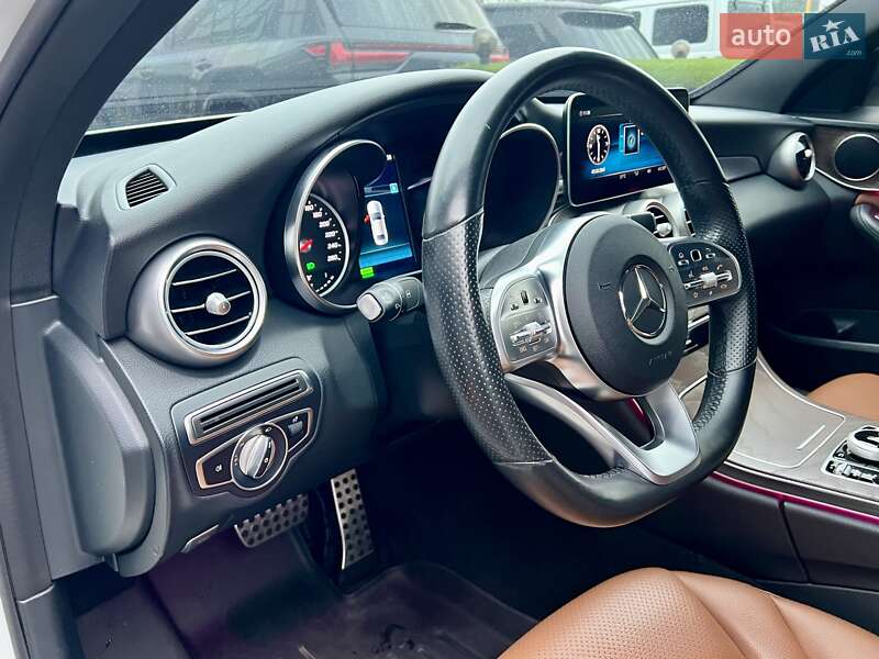 Седан Mercedes-Benz C-Class 2018 в Киеве фото 17 Седан Mercedes-Benz C-Class 2018 в Киеве