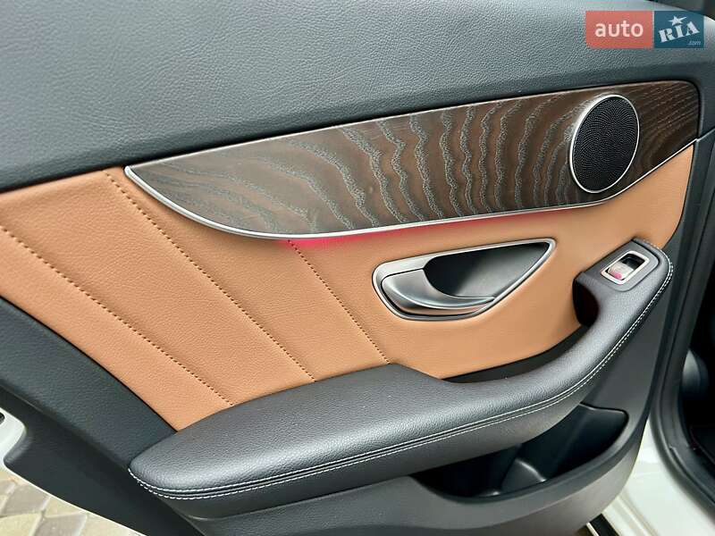 Седан Mercedes-Benz C-Class 2018 в Киеве фото 27 Седан Mercedes-Benz C-Class 2018 в Киеве
