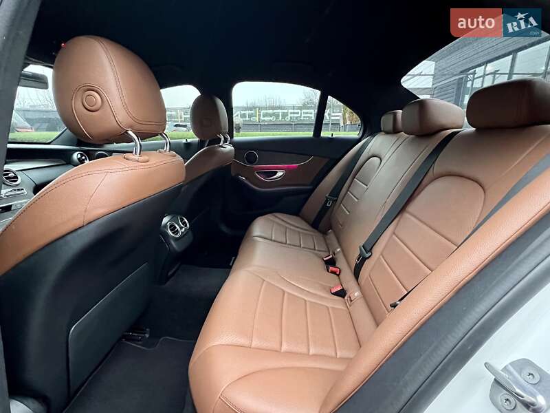 Седан Mercedes-Benz C-Class 2018 в Киеве фото 28 Седан Mercedes-Benz C-Class 2018 в Киеве