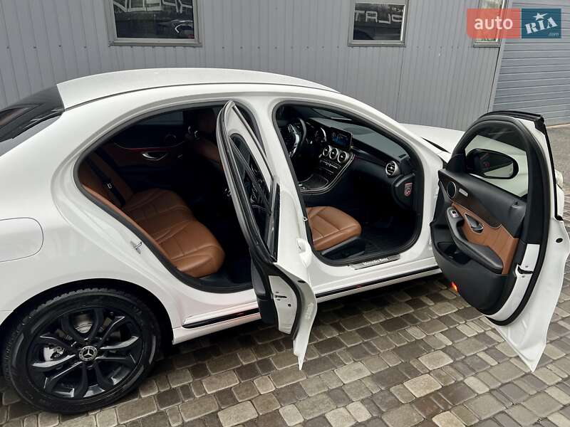 Седан Mercedes-Benz C-Class 2018 в Киеве фото 80 Седан Mercedes-Benz C-Class 2018 в Киеве