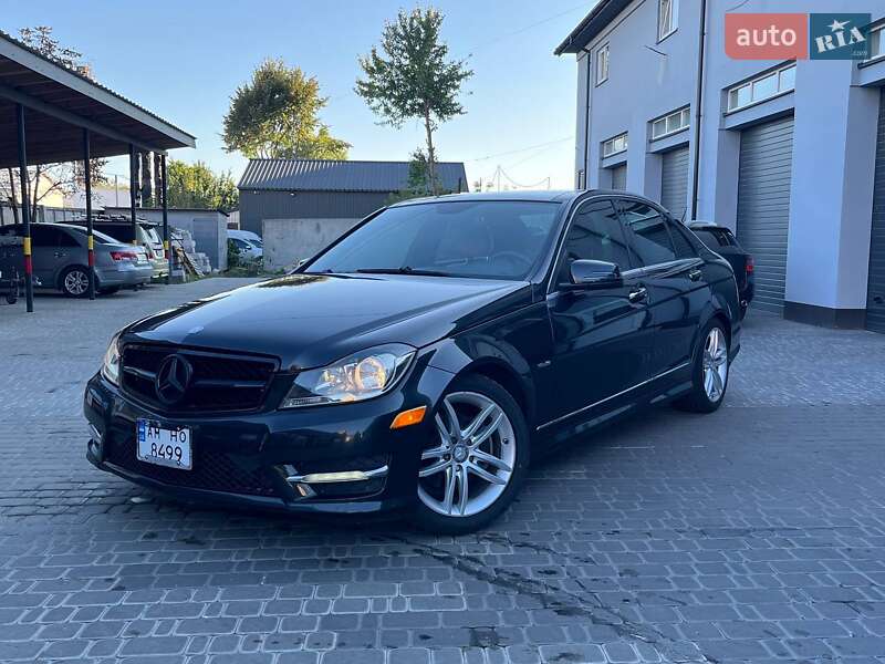 Mercedes-Benz C-Class 2012