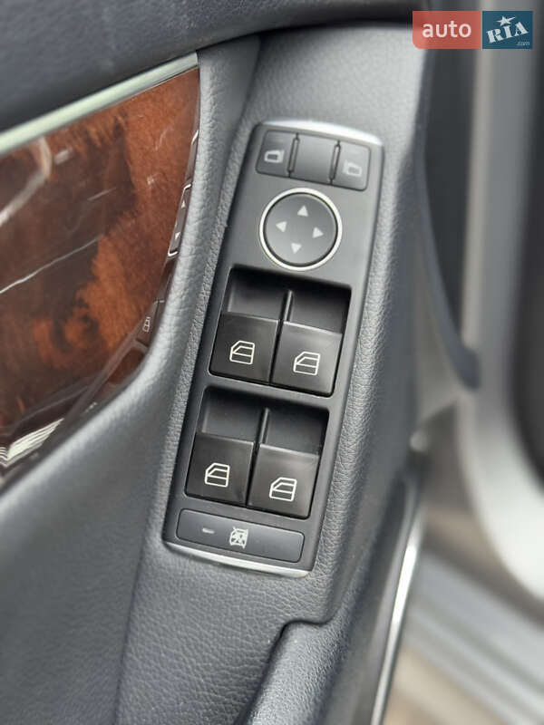 Седан Mercedes-Benz C-Class 2014 в Днепре