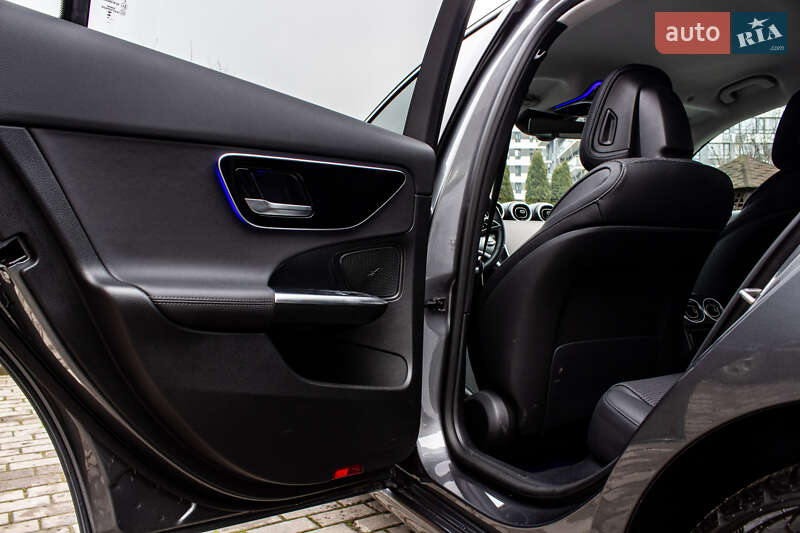 Седан Mercedes-Benz C-Class 2024 в Львові фото 33 Седан Mercedes-Benz C-Class 2024 в Львові