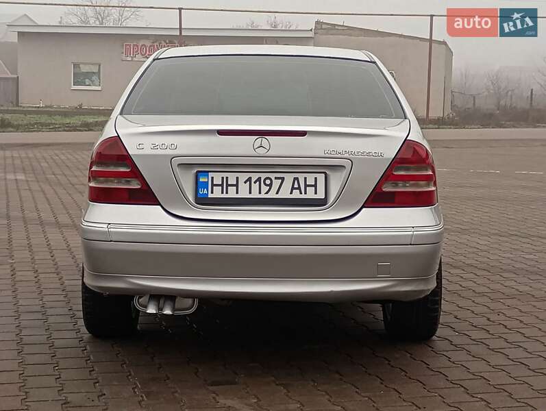 Седан Mercedes-Benz C-Class 2000 в Раздельной фото 5 Седан Mercedes-Benz C-Class 2000 в Раздельной