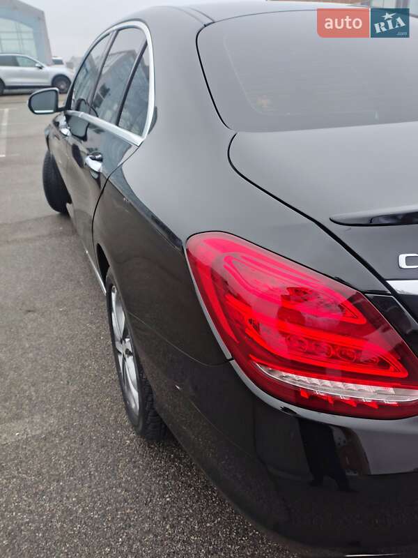 Седан Mercedes-Benz C-Class 2016 в Киеве