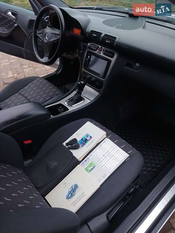 Купе Mercedes-Benz C-Class 2001 в Львове фото 20 Купе Mercedes-Benz C-Class 2001 в Львове