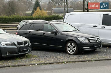 Универсал Mercedes-Benz C-Class 2010 в Сарнах