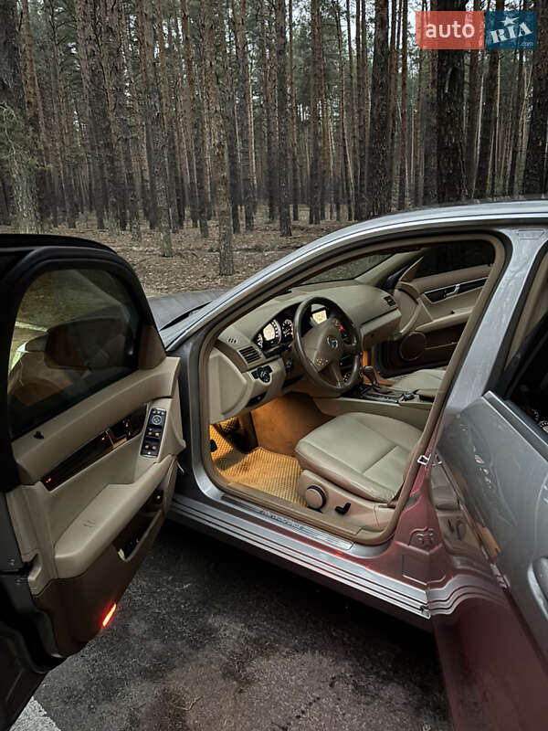 Седан Mercedes-Benz C-Class 2007 в Полтаві