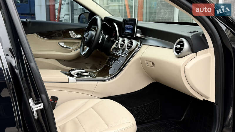 Седан Mercedes-Benz C-Class 2015 в Запоріжжі фото 17 Седан Mercedes-Benz C-Class 2015 в Запоріжжі