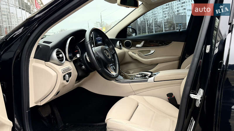 Седан Mercedes-Benz C-Class 2015 в Запоріжжі фото 23 Седан Mercedes-Benz C-Class 2015 в Запоріжжі
