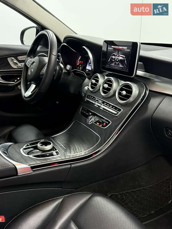 Седан Mercedes-Benz C-Class 2016 в Одессе фото 17 Седан Mercedes-Benz C-Class 2016 в Одессе