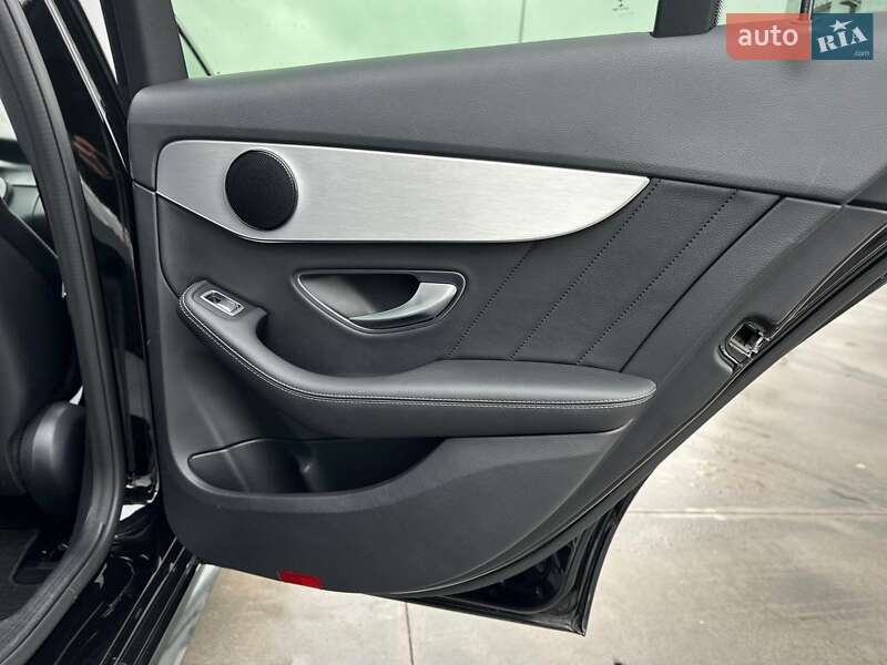 Седан Mercedes-Benz C-Class 2017 в Киеве фото 30 Седан Mercedes-Benz C-Class 2017 в Киеве