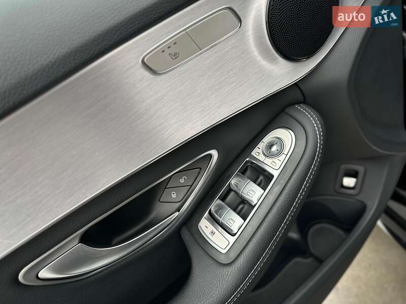 Седан Mercedes-Benz C-Class 2017 в Киеве фото 92 Седан Mercedes-Benz C-Class 2017 в Киеве