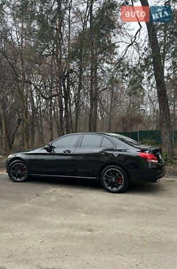 Седан Mercedes-Benz C-Class 2015 в Киеве