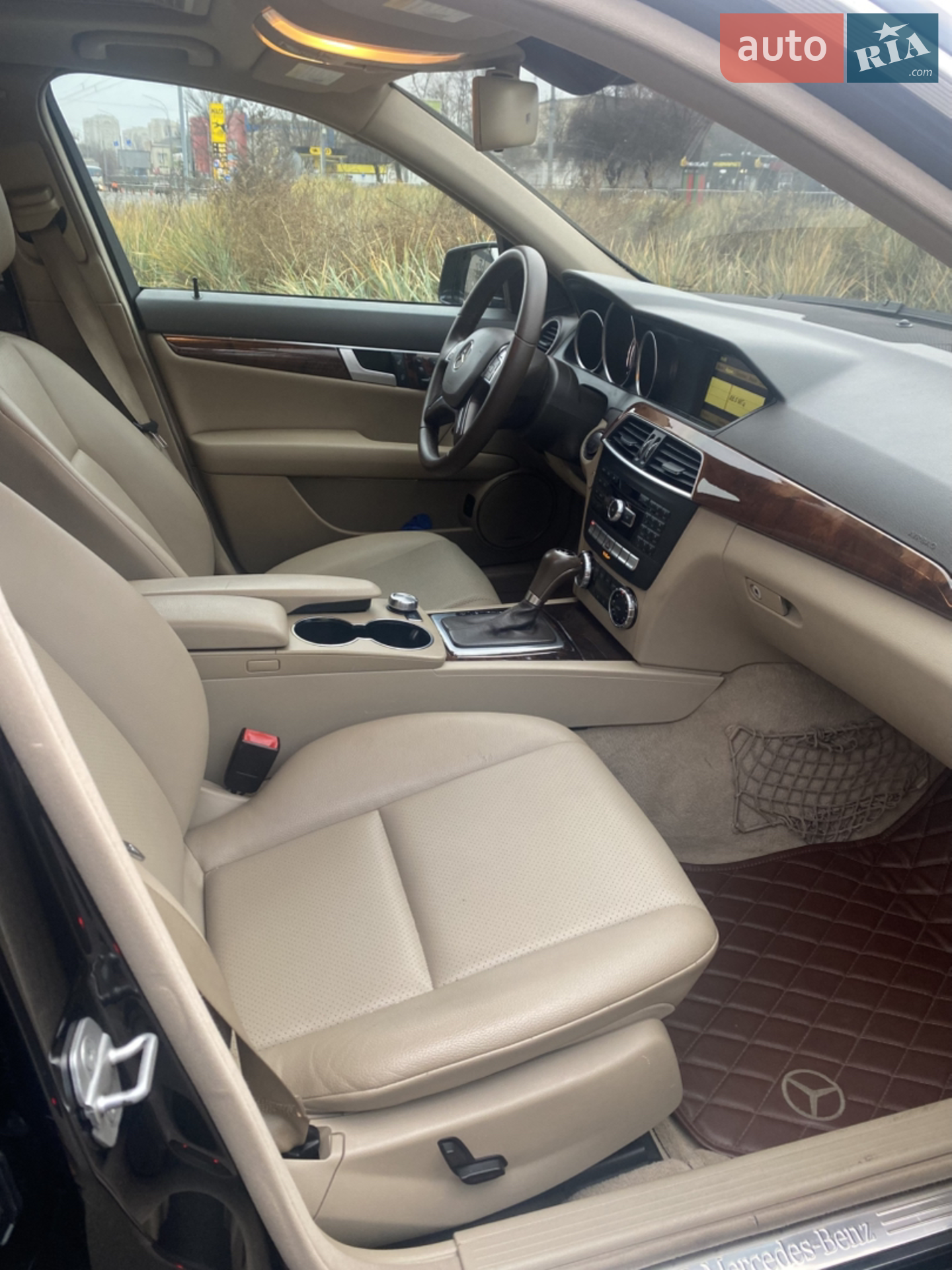 2012 Mercedes-Benz C-klasse - мініатюра 40