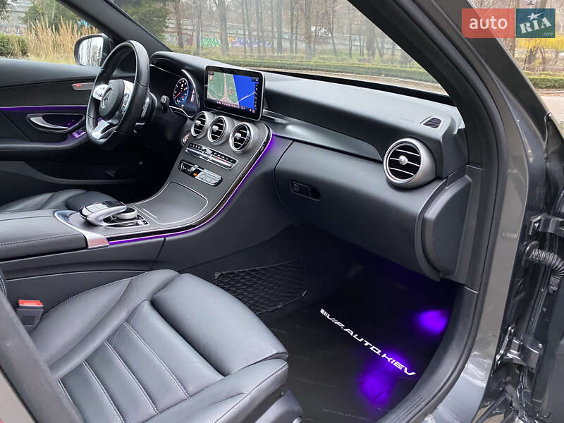 Універсал Mercedes-Benz C-Class 2018 в Києві
