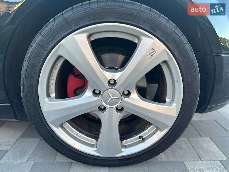 Седан Mercedes-Benz C-Class 2010 в Киеве