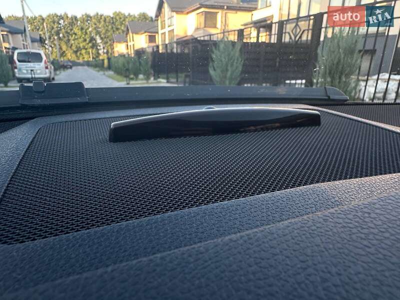 Седан Mercedes-Benz C-Class 2010 в Киеве