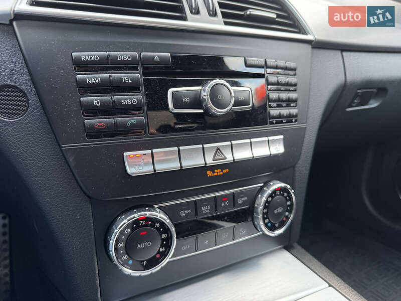 Седан Mercedes-Benz C-Class 2011 в Киеве
