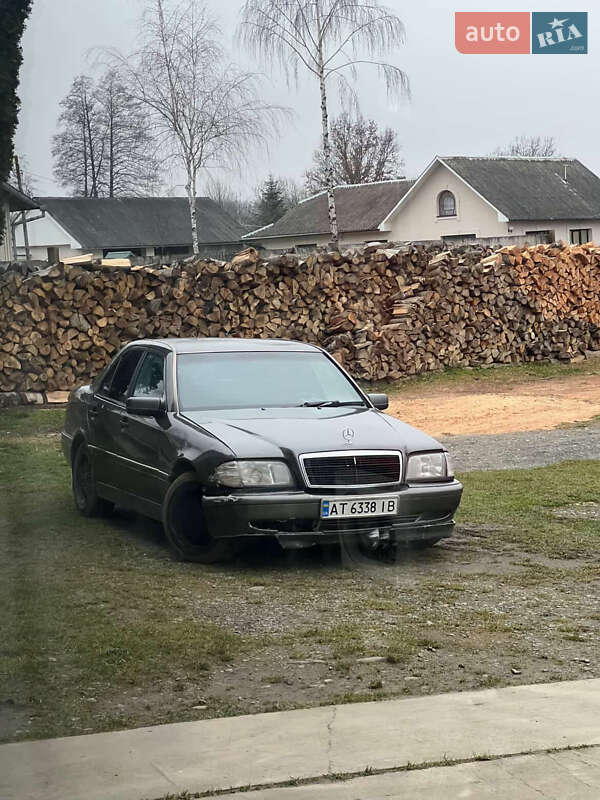 Седан Mercedes-Benz C-Class 1995 в Коломые фото 3 Седан Mercedes-Benz C-Class 1995 в Коломые