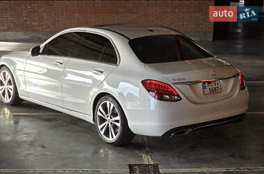 Седан Mercedes-Benz C-Class 2018 в Самборе
