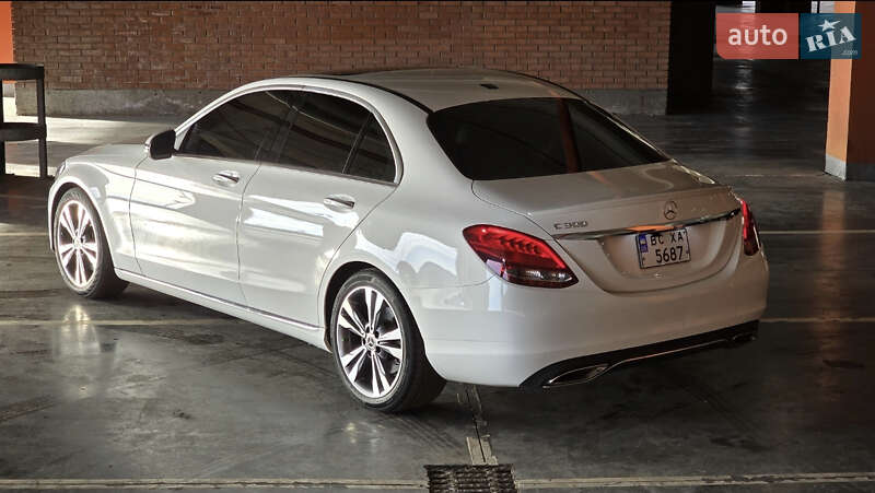 Седан Mercedes-Benz C-Class 2018 в Самборе