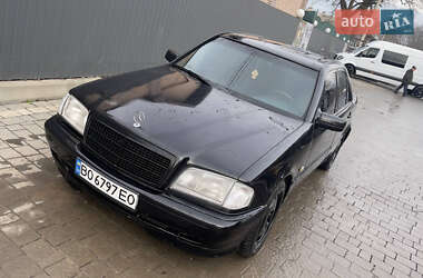 Седан Mercedes-Benz C-Class 2000 в Івано-Франківську