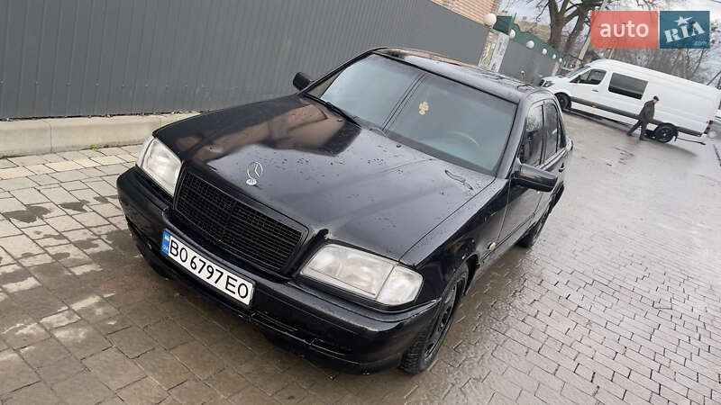 Mercedes-Benz C-Class 2000
