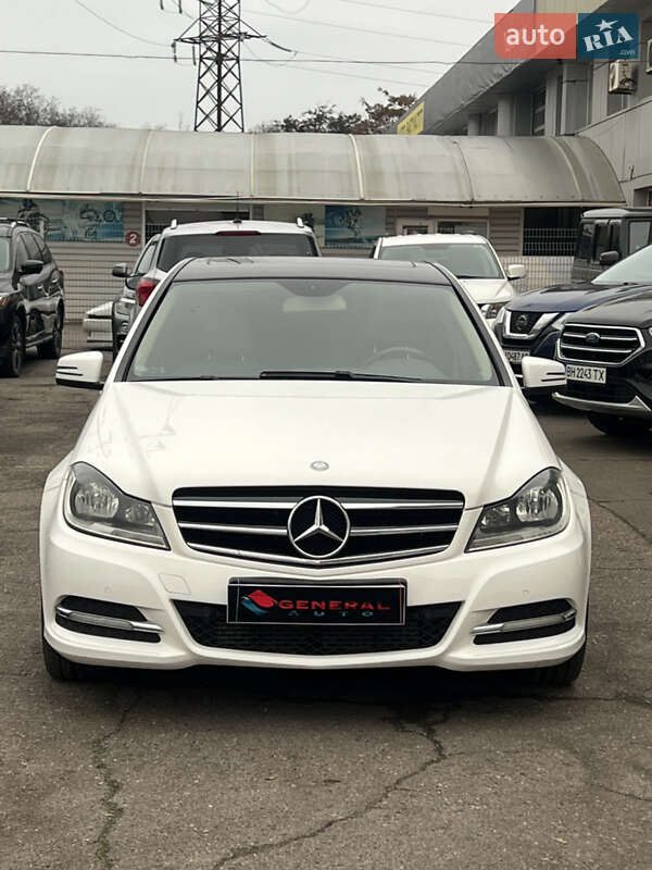 Седан Mercedes-Benz C-Class 2013 в Одесі фото 3 Седан Mercedes-Benz C-Class 2013 в Одесі