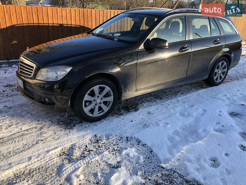 Универсал Mercedes-Benz C-Class 2009 в Луцке