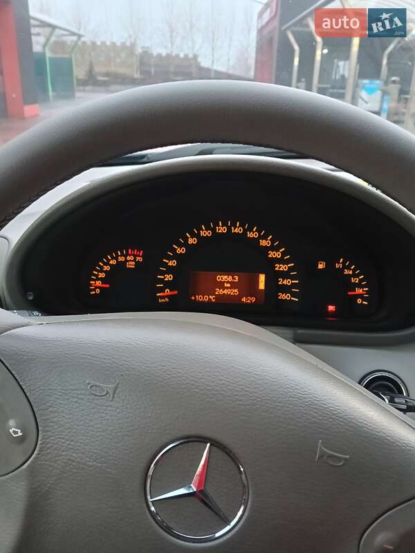 Универсал Mercedes-Benz C-Class 2004 в Ровно фото 2 Универсал Mercedes-Benz C-Class 2004 в Ровно