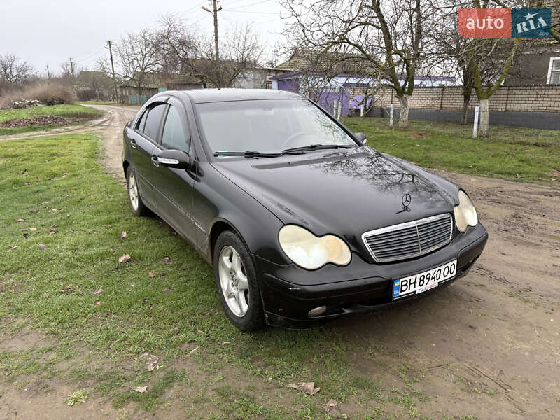 Седан Mercedes-Benz C-Class 2002 в Белгороде-Днестровском