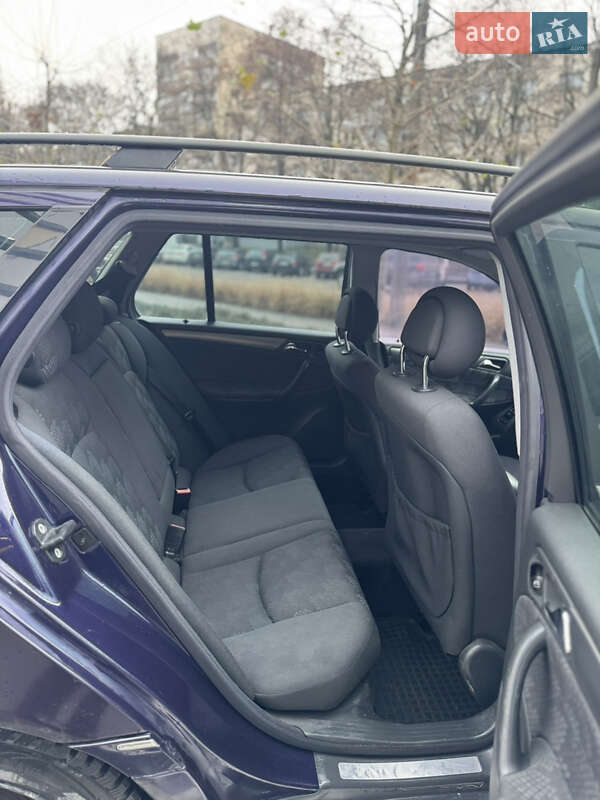 Универсал Mercedes-Benz C-Class 2002 в Ровно