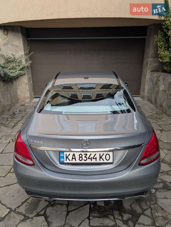 Седан Mercedes-Benz C-Class 2015 в Киеве фото 9 Седан Mercedes-Benz C-Class 2015 в Киеве