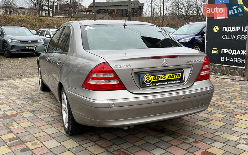 Седан Mercedes-Benz C-Class 2003 в Стрые