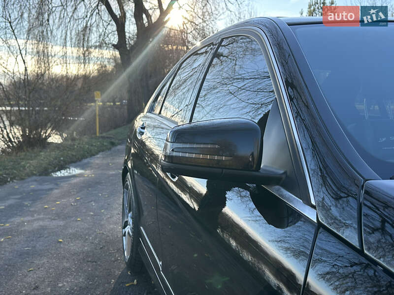 Седан Mercedes-Benz C-Class 2012 в Ровно