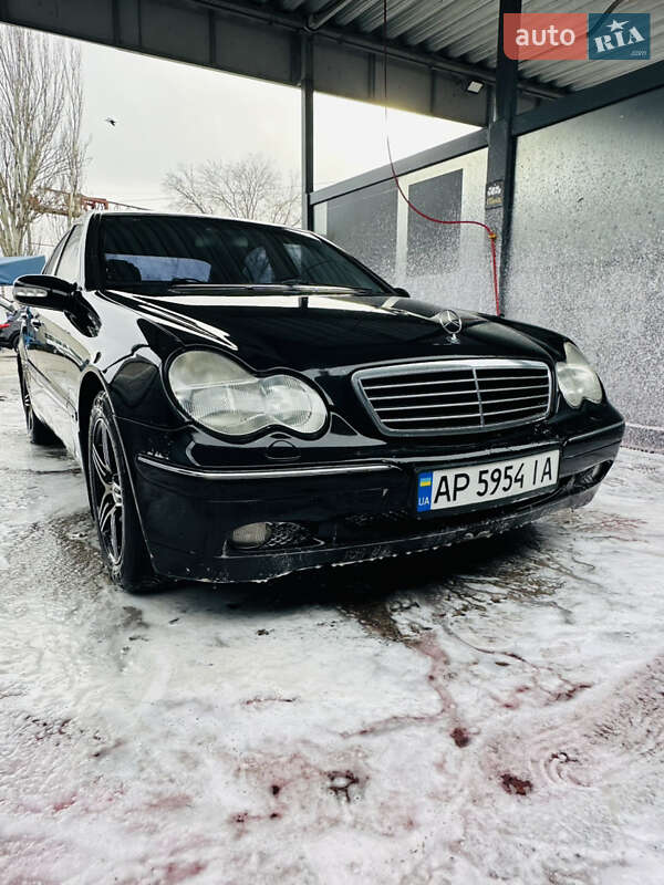 Седан Mercedes-Benz C-Class 2000 в Запорожье фото Седан Mercedes-Benz C-Class 2000 в Запорожье