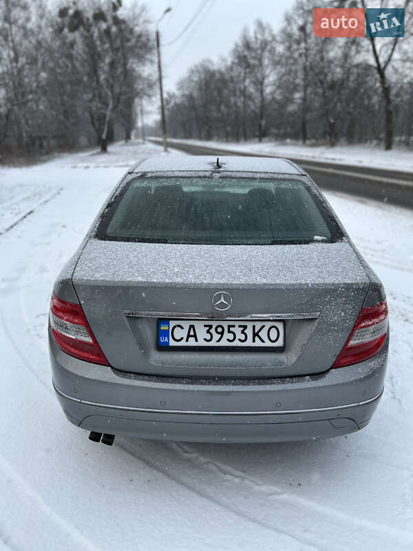 Седан Mercedes-Benz C-Class 2010 в Черкассах фото 7 Седан Mercedes-Benz C-Class 2010 в Черкассах