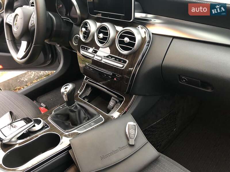 Седан Mercedes-Benz C-Class 2014 в Киеве