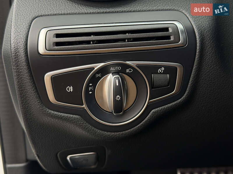 Седан Mercedes-Benz C-Class 2018 в Киеве фото 14 Седан Mercedes-Benz C-Class 2018 в Киеве