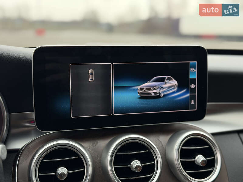 Седан Mercedes-Benz C-Class 2018 в Киеве фото 21 Седан Mercedes-Benz C-Class 2018 в Киеве