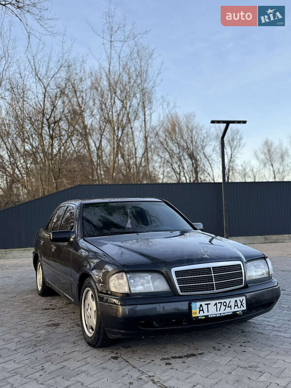 Седан Mercedes-Benz C-Class 1994 в Черновцах фото 5 Седан Mercedes-Benz C-Class 1994 в Черновцах