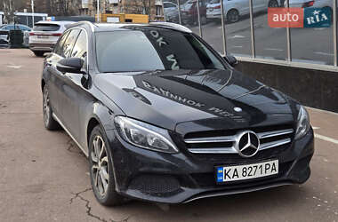 Універсал Mercedes-Benz C-Class 2016 в Києві