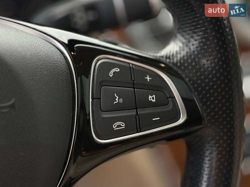 Седан Mercedes-Benz C-Class 2018 в Киеве