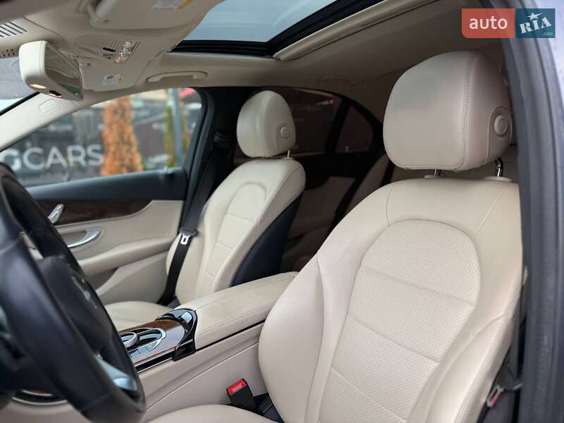 Седан Mercedes-Benz C-Class 2018 в Киеве